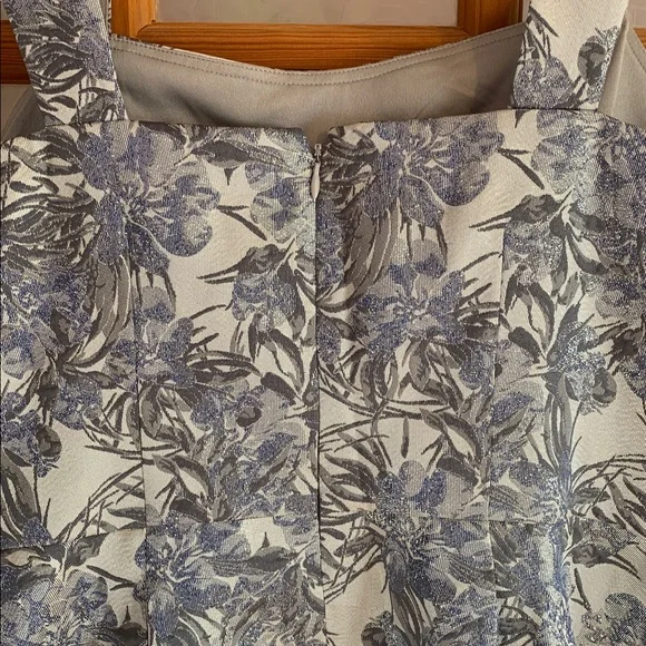 Melanie Lyne Floral Print Dress with Square Neckline - Picture 9 of 17